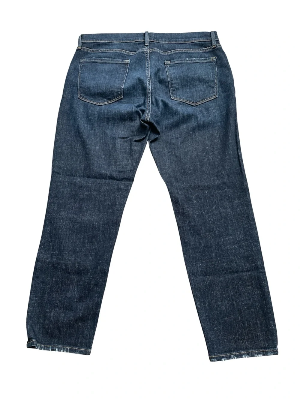 Frame dark wash Le Garçon crop jeans.
